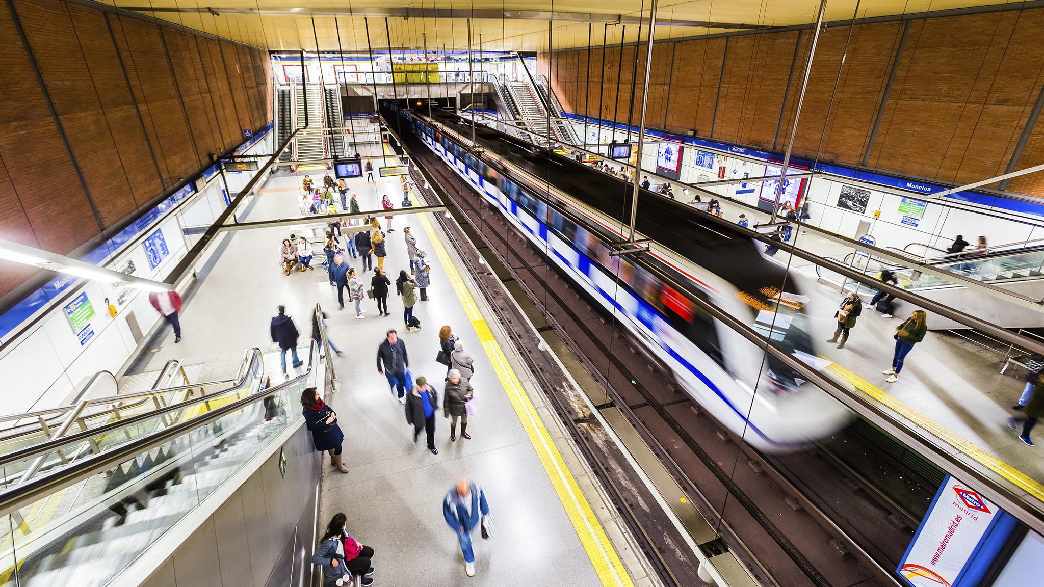 Metro de Madrid YouTube banner