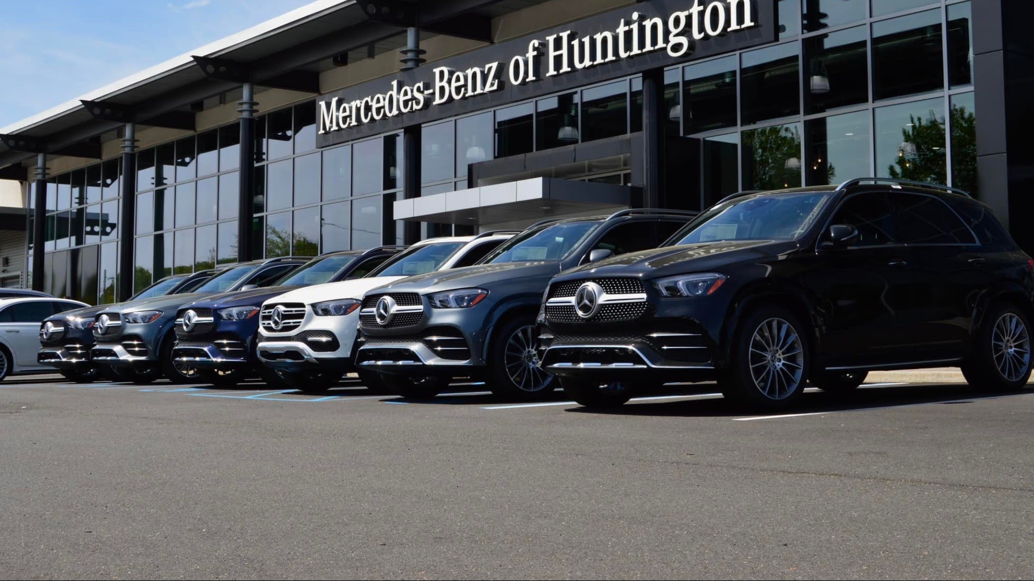 Mercedes-Benz of Huntington YouTube banner