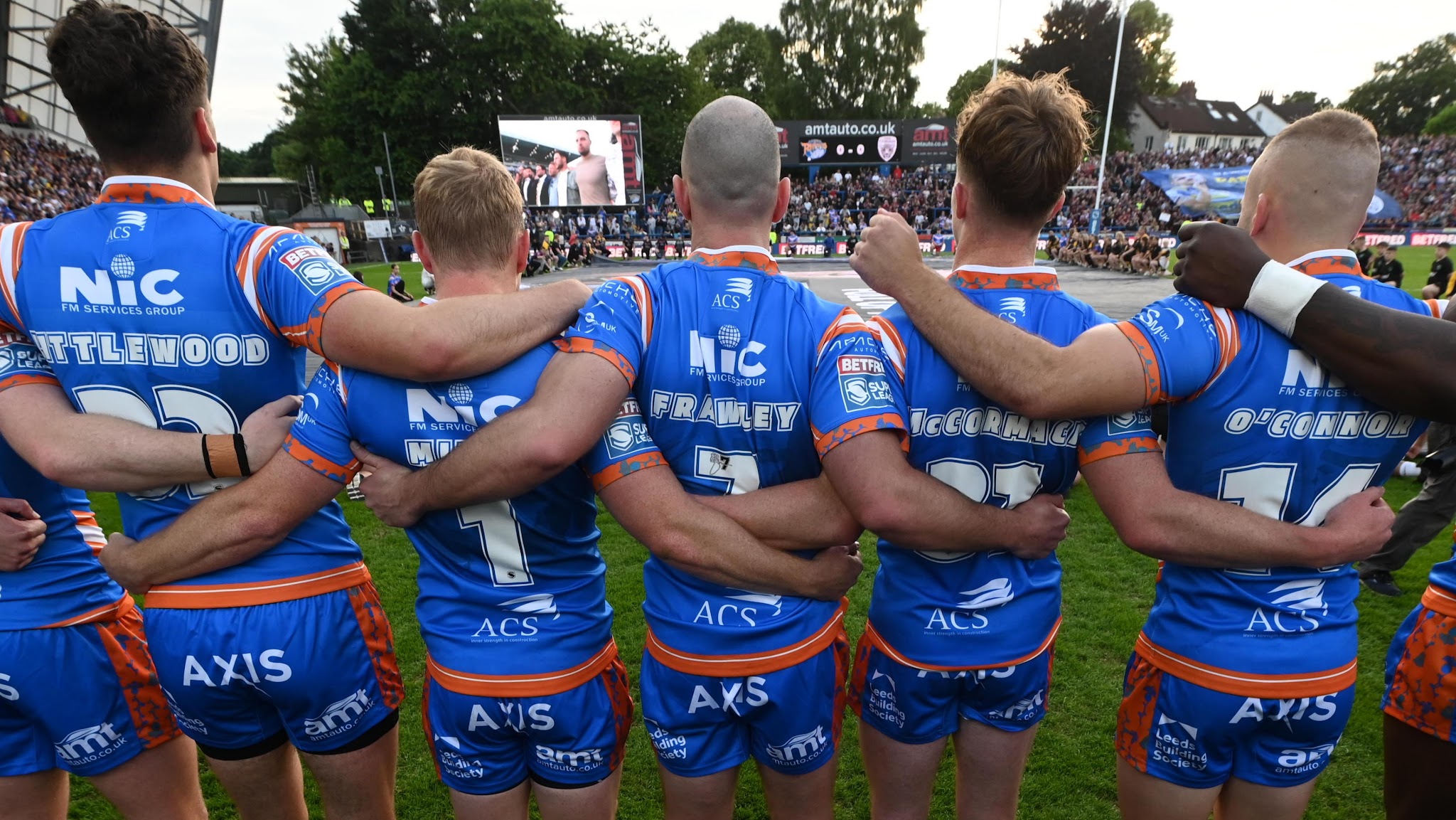 Leeds Rhinos YouTube banner