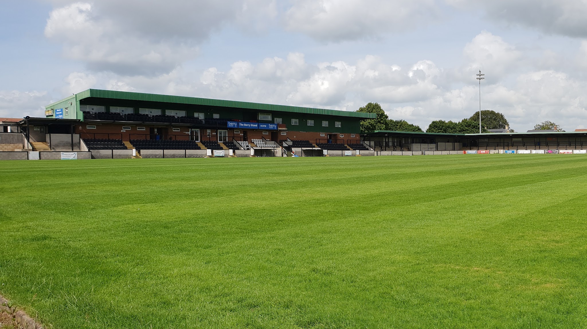 Salisbury FC YouTube banner