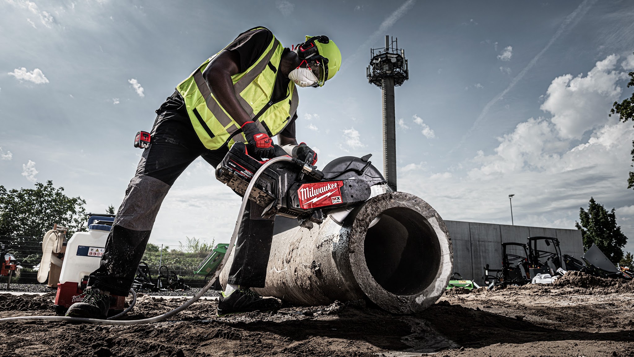 Milwaukee Tool EU YouTube banner