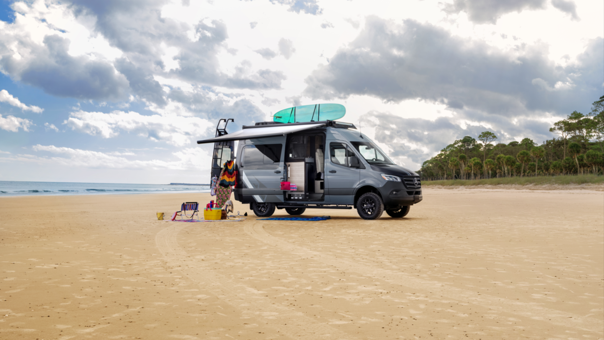 Mercedes-Benz Vans Canada YouTube banner